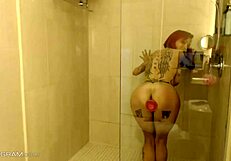 Homemade Teen Slut Masturbates On Live Cam Show