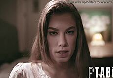 Alexis Fawx, the petite patient, rides hospital staff Bobbi Dylan in a steamy cumshot session