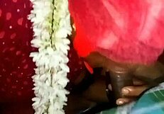 देखना चाहते इंडियन लड़की मास्क में हार्ड पॉर्न में चोदी जा रही?