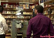 Threeway banged Euro beauty gets double penetrated in classy style