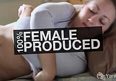 Sexy Yanks Lesbians Belle and Muse Playing with Fingers for Orgasms