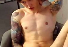 Hot twinks jerks off for chatroubate alexterner