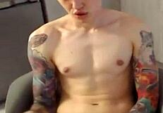 Hot twinks jerks off for chatroubate alexterner