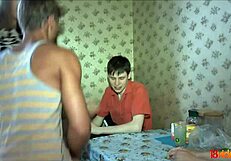 मैंने 18+ टीनों को गैंग में चोदते हुए देखा