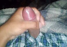 tocando mais uma punheta