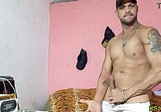 Client watches me cum on video call