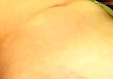 Teen cam girl in action, masturbates for you