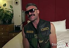 मैं जेड कुश हूं टफ लव एक्स कास्टिंग में