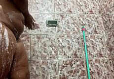 Ebony woman with giant ass twerks hard to funk music orgasm big cock hardcore monster cock