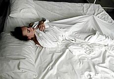 Teen Fingering Her Slit In Bed