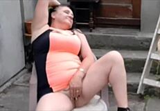 Klaudiaamergirl intensely masturbates as a hot milf solo outdoors