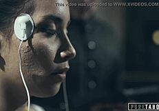 Young Housewife Audited And Examined Physically