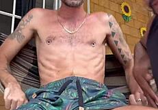 Fumando Um Cigarro E O Puto Do Ronny Aislan Mamando Minha Rola