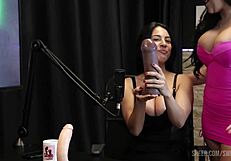 Hey Anabele Nogueira, swing with Tifany Rocha on Sheer Red now!