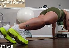 siri dahl rides dildo and squirts 😍