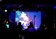 i'm pumping breast milk in public