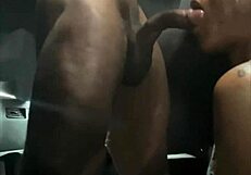 कभी लूसियो का बड़ा काला लंड चूसने का मज़ा लिया गरम सेशन में?