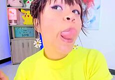 Lila Jordan Brushes Her Teeth With Saliva And Tongue