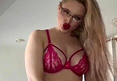 तुम उस ब्लैक स्ट्रैपऑन को प्यार करती हो