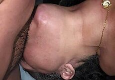 यो, मैं बस्टि मेच्योर को सही से सक्स करना सिखा रहा हूं