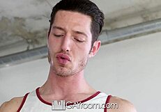 हॉट स्ट्रेंजर्स मैक्स वुड्स और लोगन स्टोन इंटेंस एनल प्लेजर एक्सप्लोर करते हैं