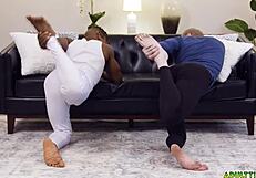 एड्रियन हार्ट और जेसी स्टोन्स इंटररेशियल डीपथ्रोट बड़े लंड वर्कआउट