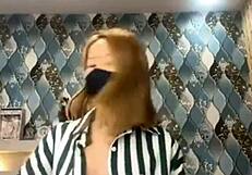 i watch nepali girl from sikkim in her live show moment