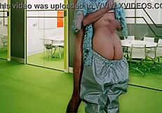 Desi Muslim Bhabhi Worships Dirty Ass In Homemade Fetish