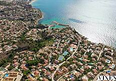 Stunning natural beauty Ruby Reign rides big cock in various positions all day