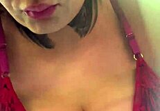 Woman feels aroused during physical exercises at the gym, according to athlete research