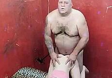 Enteada Do Tiuzao Sempre Pede Leite Quentinho Bem La No Fundinho!