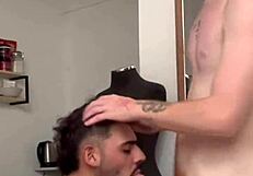 meu vizinho novo viu pela janela e perguntou se podia vir meter 01foguinho pt01