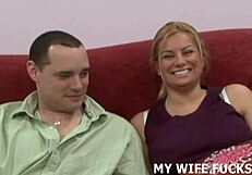 Come Enjoy My Slim Sexy Teen Body in Tight Jeans!