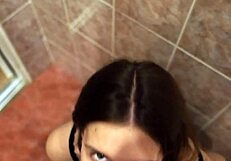 बस देखा ये कर्वी टीन 18+ कपल. उसने उसका थ्रोट हार्ड फक किया और रिम्ड भी मिला!