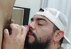 Curious tourist feels the heat at Mr. Bumbum Brasil bareback gym session