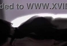 White avatar lets me enter her room in second life