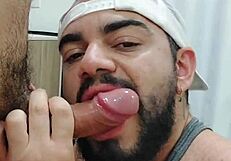 Curious tourist feels the heat at Mr. Bumbum Brasil bareback gym session