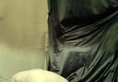 2025 03 08 esclave f urinoir humain