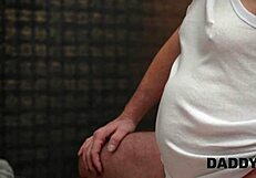 Hey, I lost control meeting his daddy. My pussy got so wet, wanna know why?