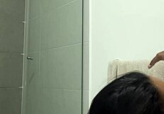 I have fun in public bathroom, almost got caught with my girl -amateur couple- nysdel