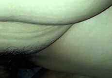 Vietnamese Beauty Chị Iuuuu in Detailed Action