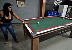 गेम हारी लेकिन बीच पर डॉगीस्टाइल ठुकाई मिली