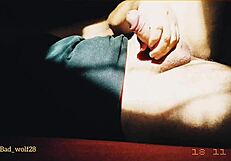 penis sedang handjob matahari terbenam - bad wolf28