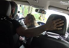 वाह! निम्फो वाइफ जूलिया नॉर्थ की जंगल में क्विक एनल चुदाई