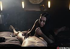 सेक्सी बेब्स के साथ स्मोकिंग फेटिश कंपाइलेशन