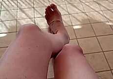 a quick clip showing my feet in a bisexual gay amateur scene