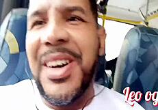 Visiting My Brazilian Friend Desirenovinha on the Street.