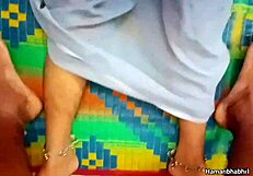 गर्म अफेयर में हॉट इंडियन देसि वाइफ अपने लवर से पाउंड होती है सीक्रेट में।