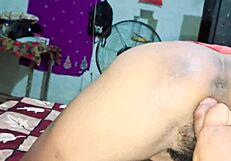 बड़ी गांड वाली देसी गांव की जोड़ी की असली घरेलू चुदाई