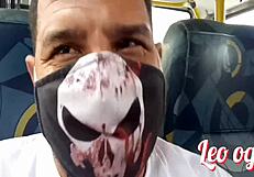 Visiting My Brazilian Friend Desirenovinha on the Street.